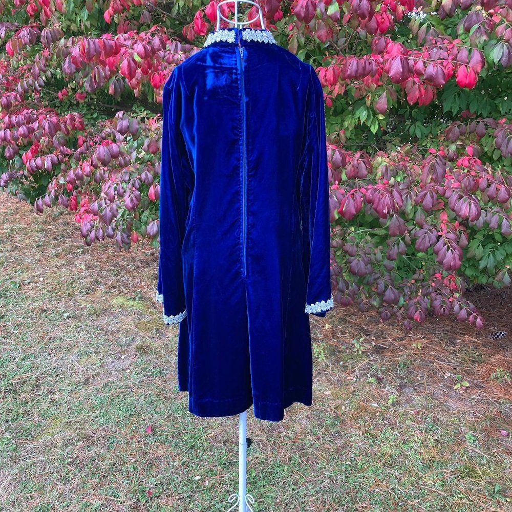 vintage 70s dress 1970s long sleeve velvet  deep blue rhinestone glitter | S-M | - Picture 8 of 9